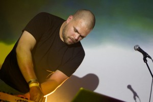 Com Truise-12