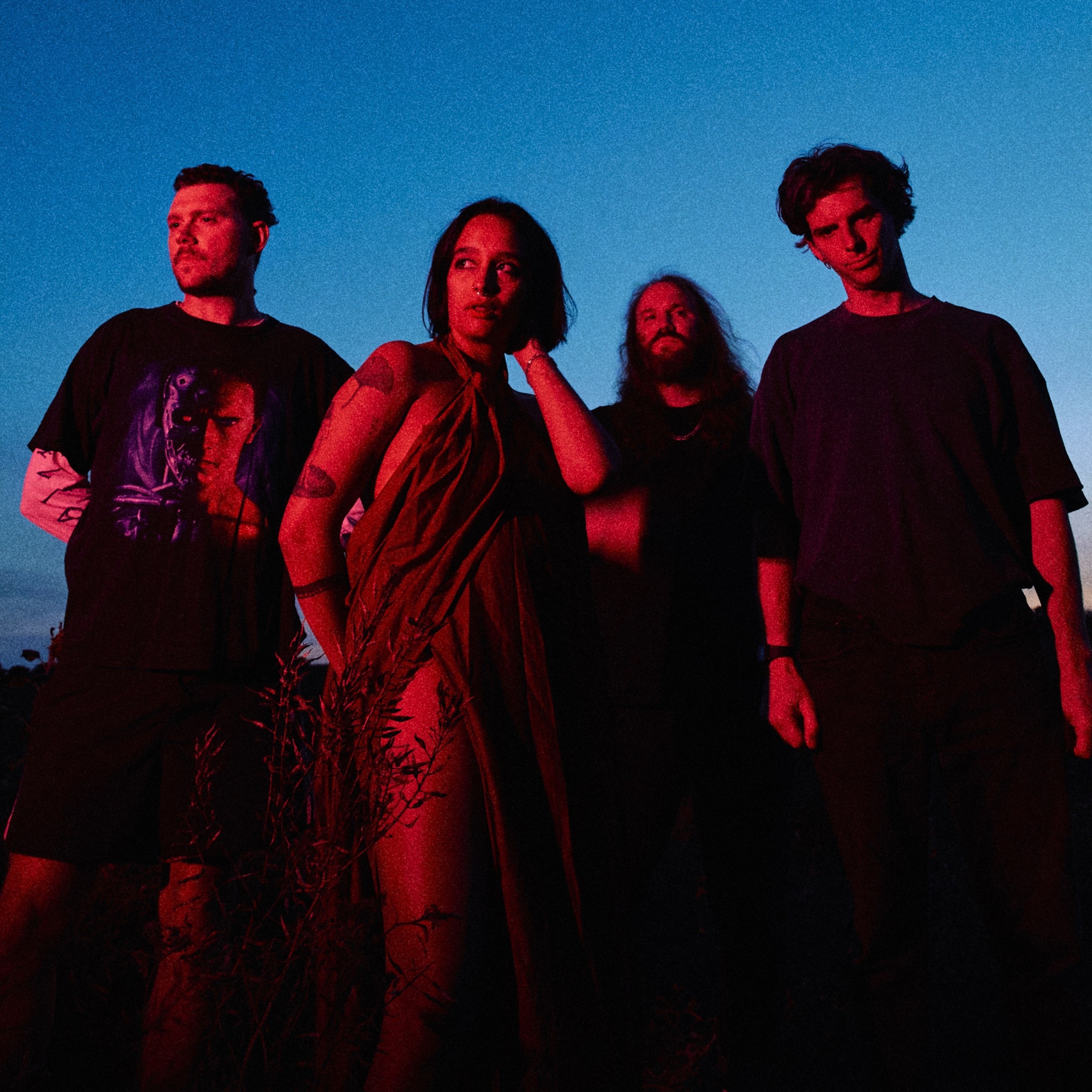 Mandy, Indiana deliver infectious rhythmic bite on “Cursive